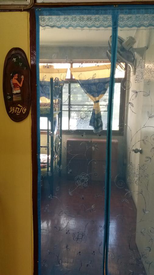 Hostel Lucky House Chiang Mai Exterior foto
