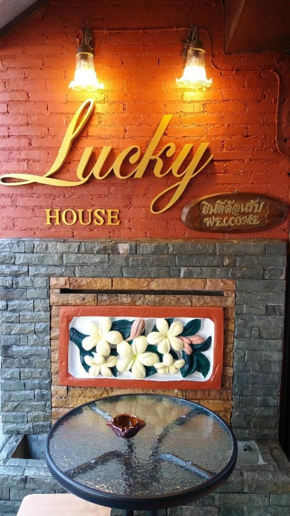 Hostel Lucky House Chiang Mai Exterior foto