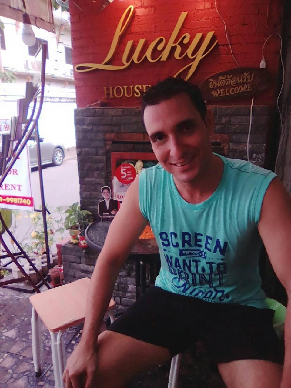 Hostel Lucky House Chiang Mai Exterior foto