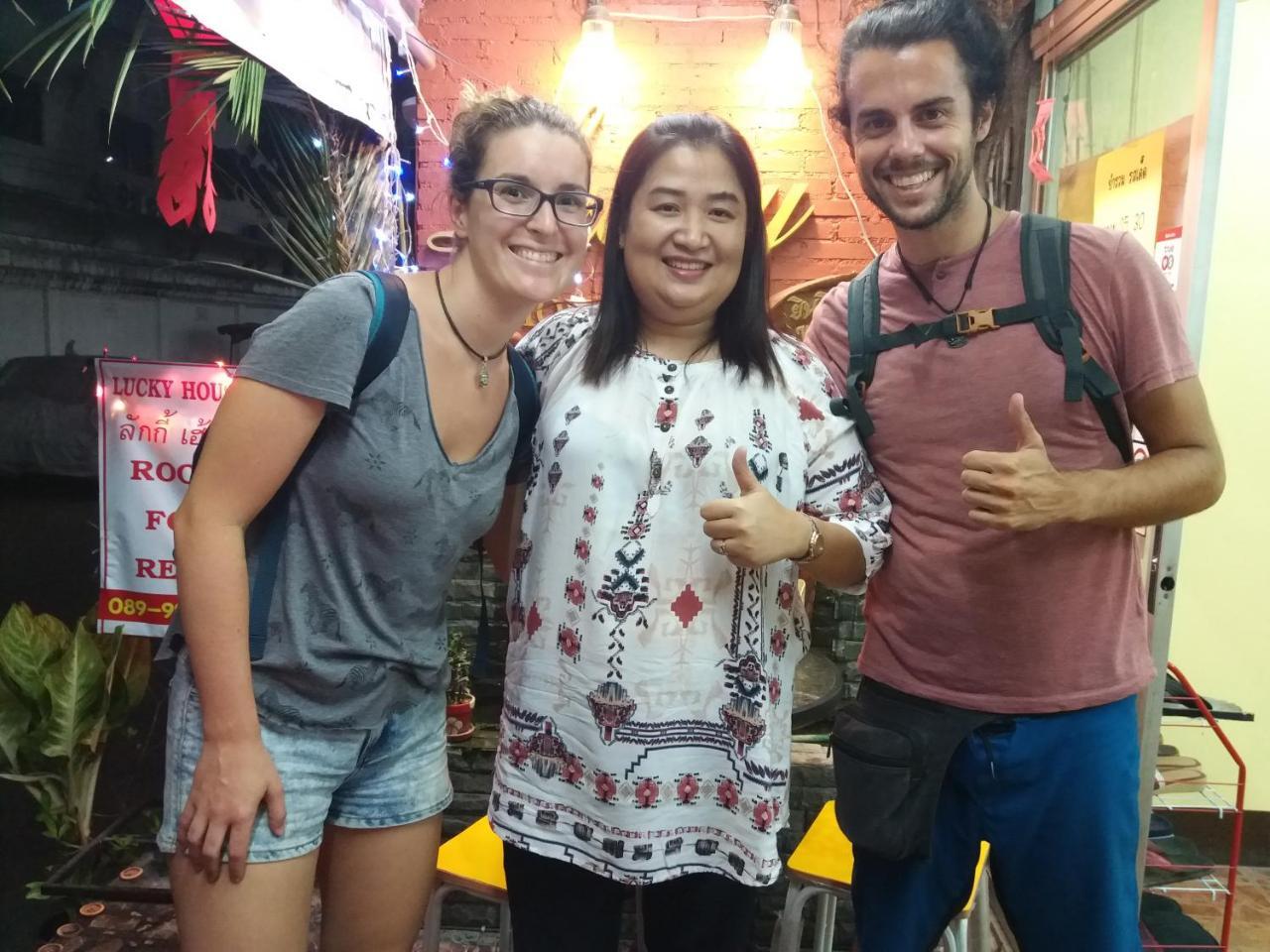 Hostel Lucky House Chiang Mai Exterior foto